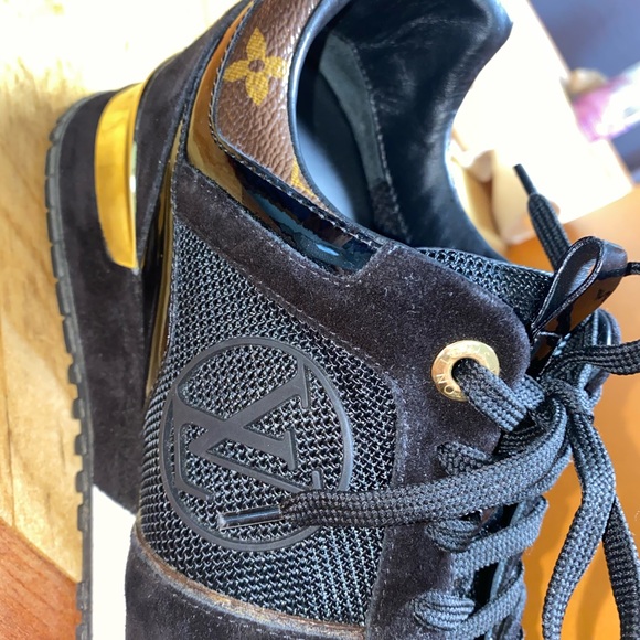 SOLD Louis Vuitton Women’s Tennis Shoes: BRAND NEW - Picture 3 of 7